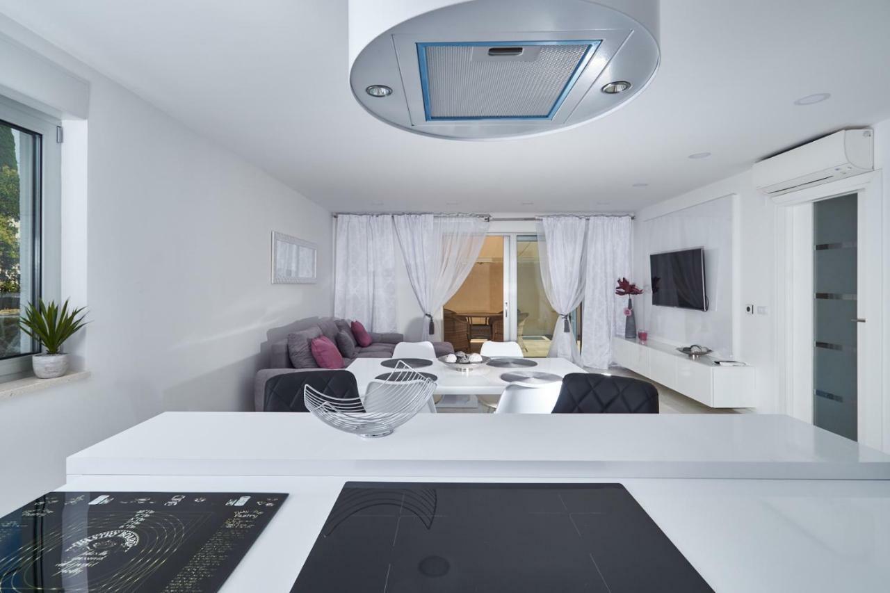 Brand New Apartment S & U Дубровник Екстериор снимка