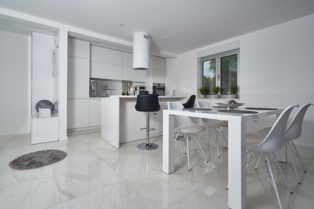 Brand New Apartment S & U Дубровник Екстериор снимка