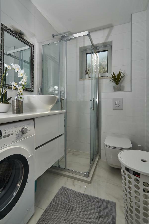 Brand New Apartment S & U Дубровник Екстериор снимка