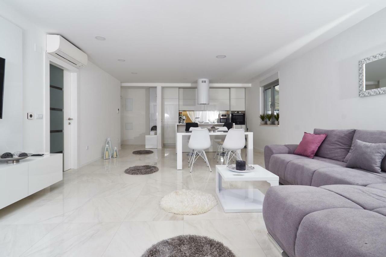 Brand New Apartment S & U Дубровник Екстериор снимка